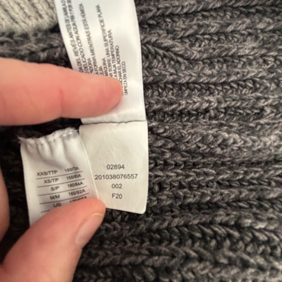 Roots grey cabin crew neck pullover sweater size small EUC - Picture 14 of 14